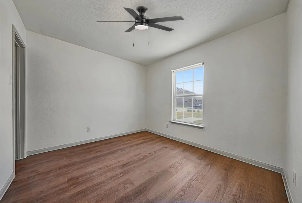 360 Farmer Lane Jarrell, TX 76537