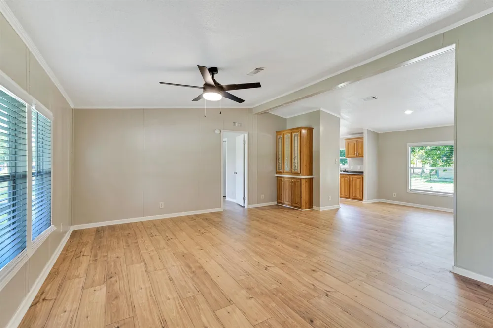 345 Fm 671 Lockhart, TX 78644