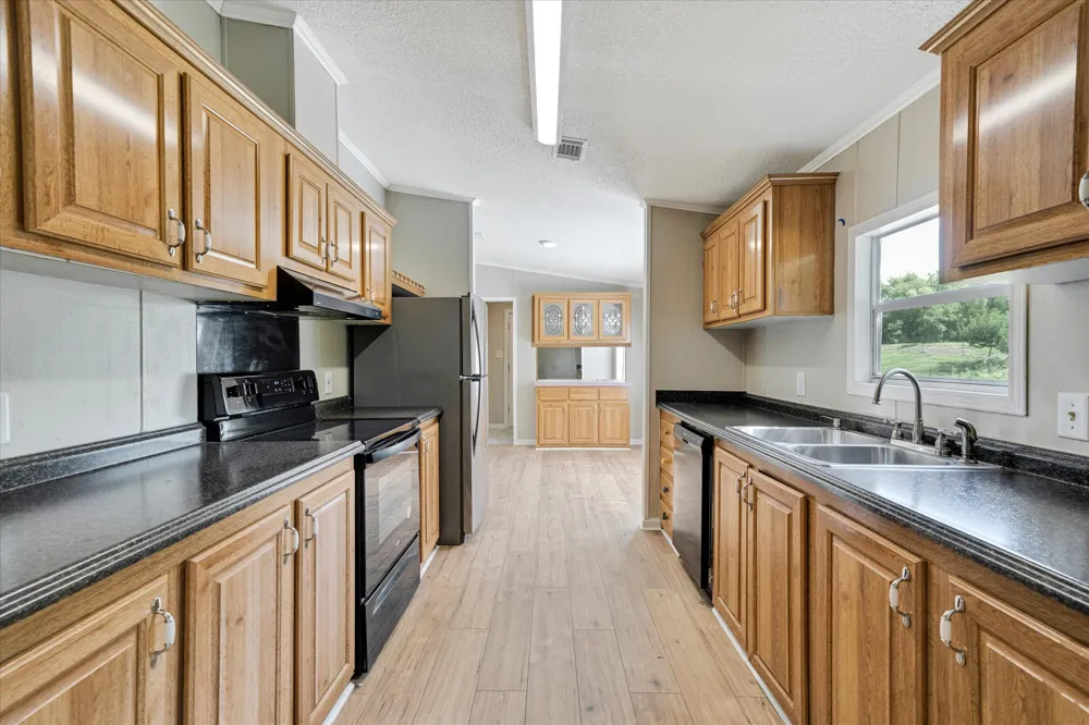 345 Fm 671 Lockhart, TX 78644