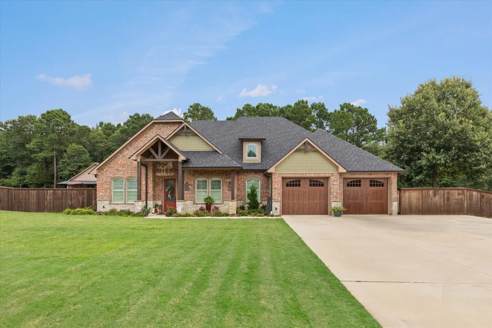 172 Heather Ln. Diana, TX 75640