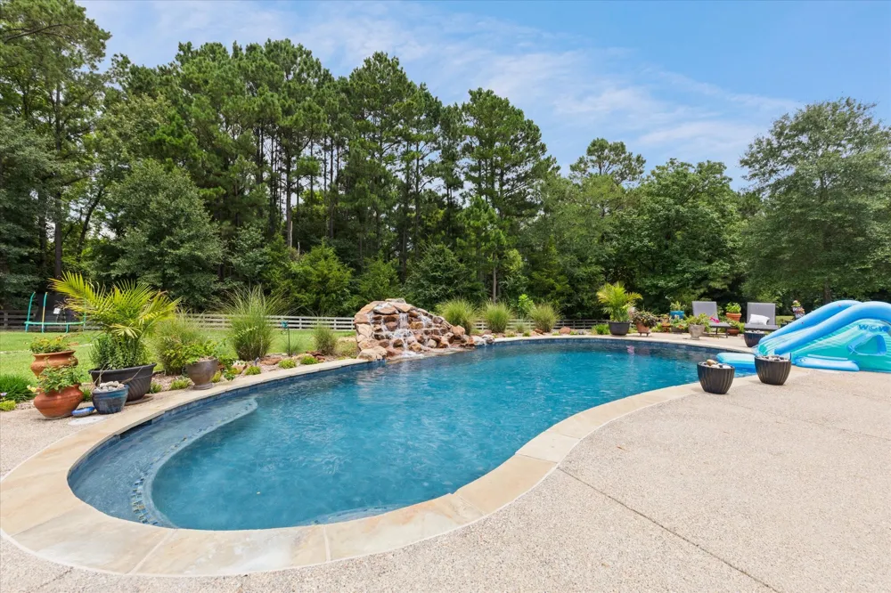 172 Heather Ln. Diana, TX 75640