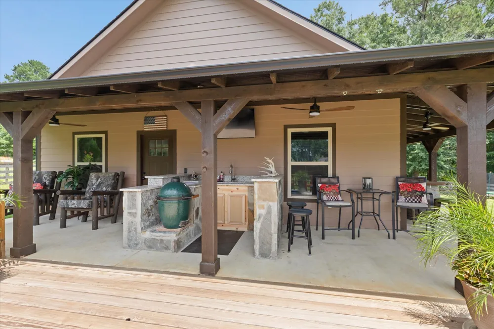 172 Heather Ln. Diana, TX 75640
