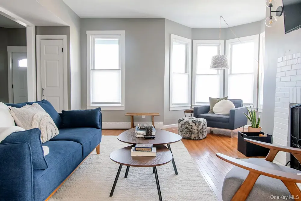 34 E Saint James Street Kingston, NY 12401