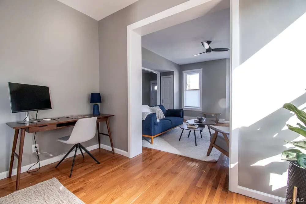 34 E Saint James Street Kingston, NY 12401