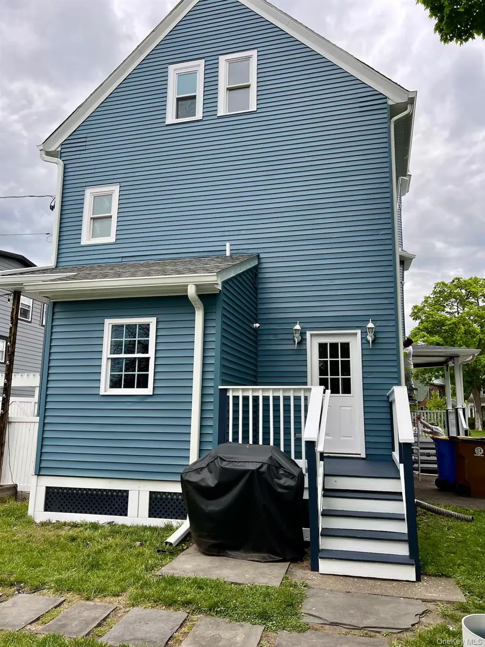 34 E Saint James Street Kingston, NY 12401