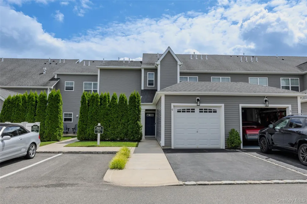 6 Grace Hall Lane Yaphank, NY 11980