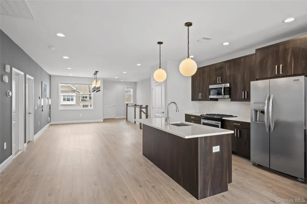6 Grace Hall Lane Yaphank, NY 11980