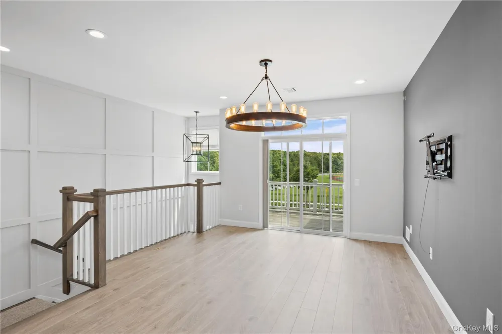 6 Grace Hall Lane Yaphank, NY 11980