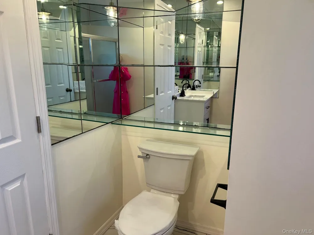 623 Chester Road Sayville, NY 11782
