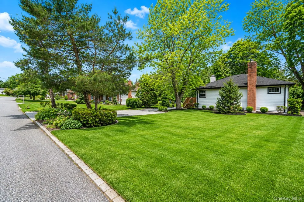 335 Lewis Avenue Yorktown Heights, NY 10598
