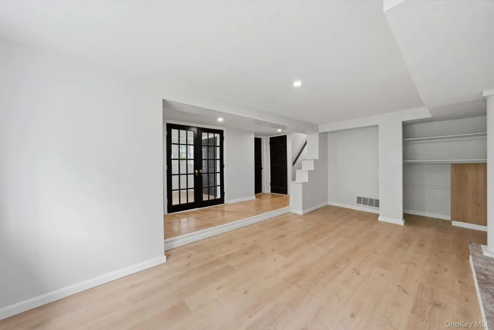 335 Lewis Avenue Yorktown Heights, NY 10598