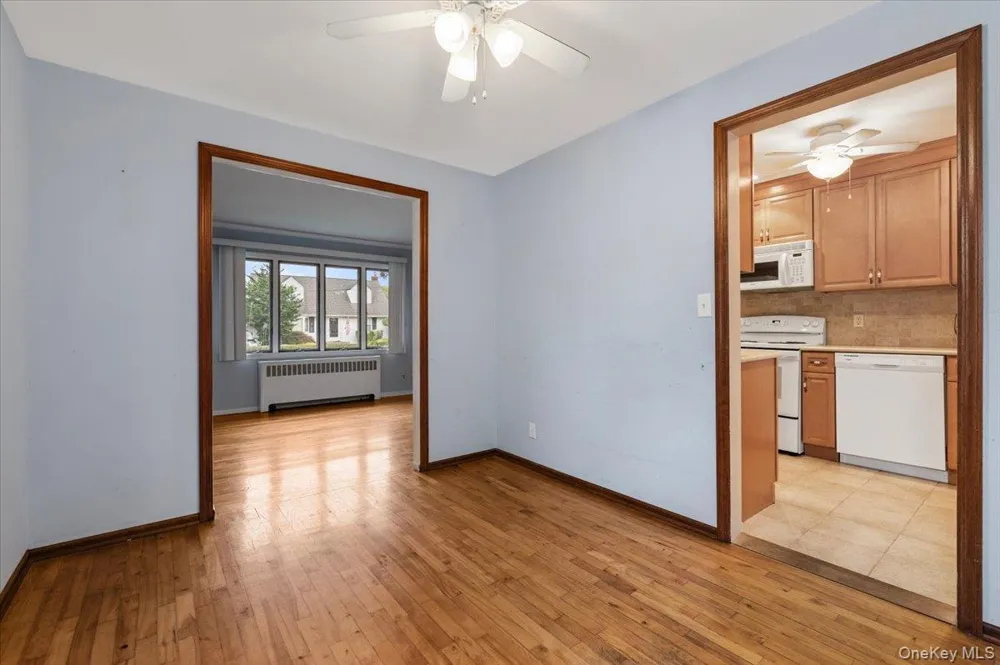 14 Po Lane Hicksville, NY 11801