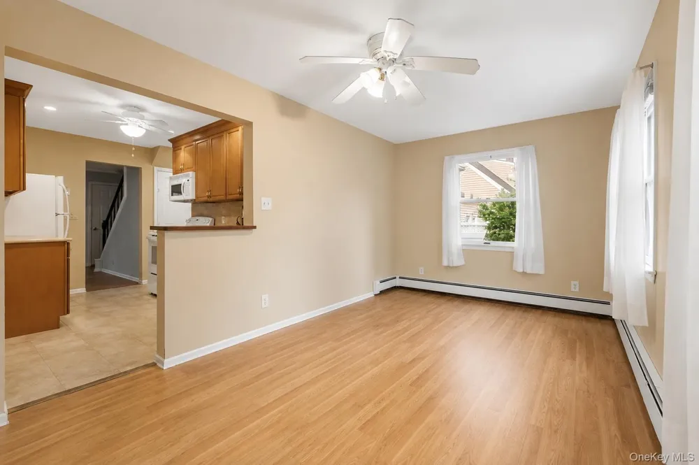 14 Po Lane Hicksville, NY 11801