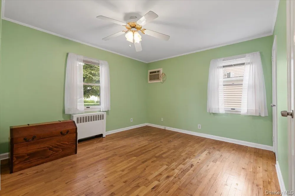 14 Po Lane Hicksville, NY 11801