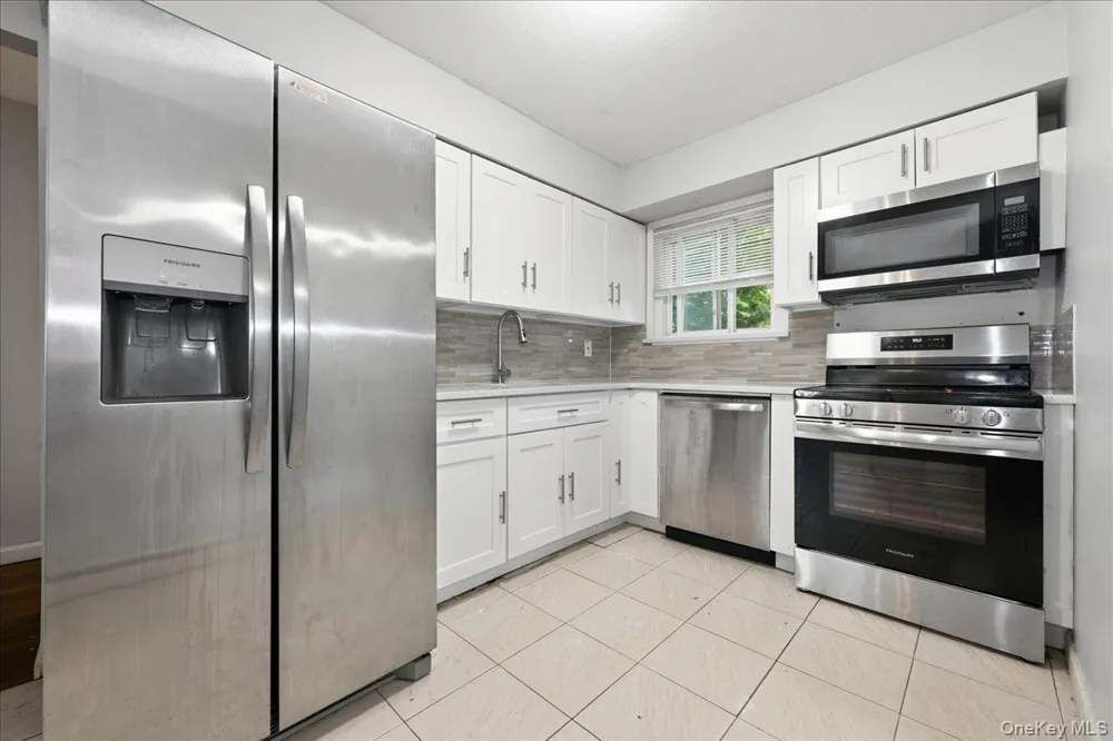 1127A Bay Shore Avenue #A Bay Shore, NY 11706