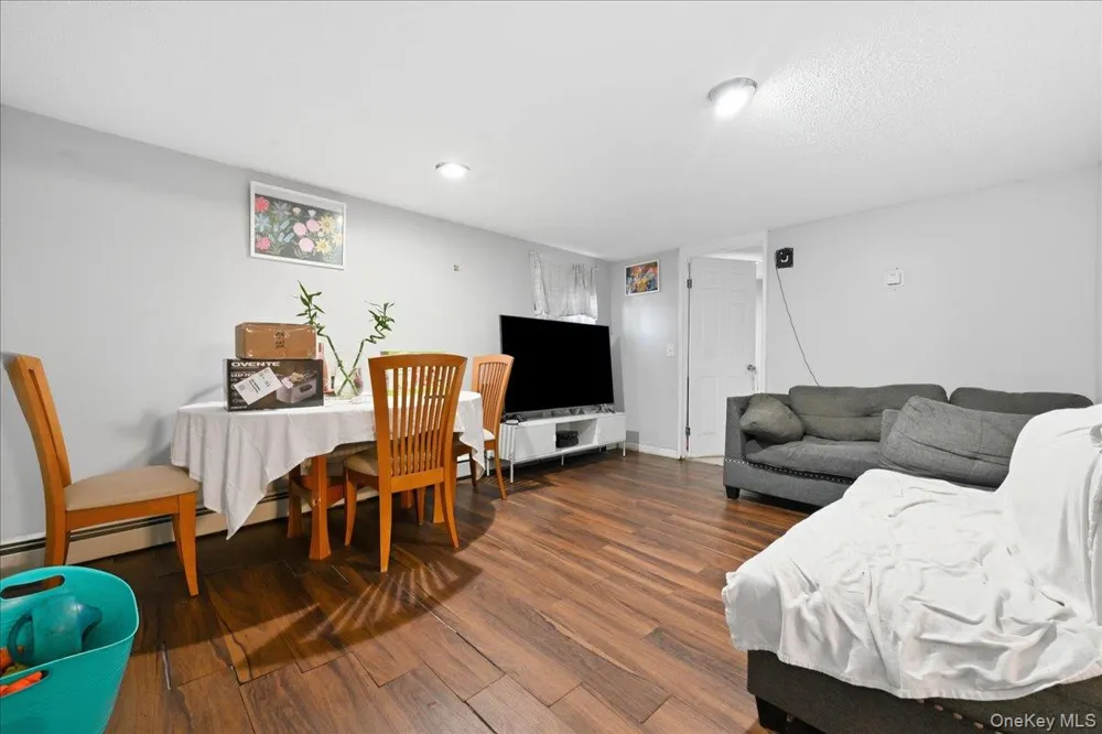 1127A Bay Shore Avenue #A Bay Shore, NY 11706
