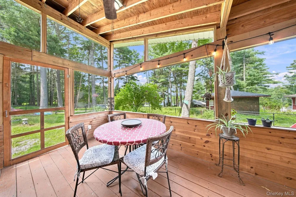30 Beach Glen Spey, NY 12737
