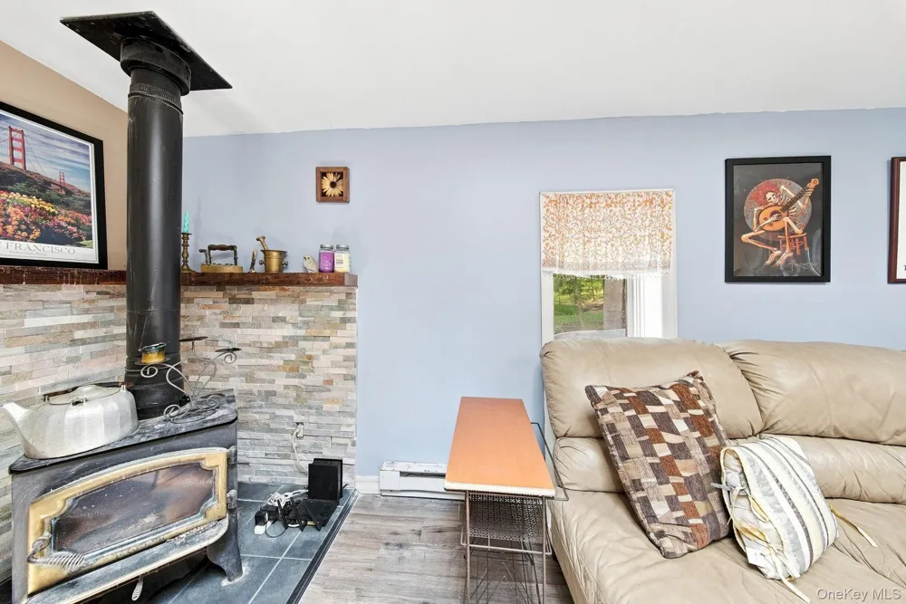 30 Beach Glen Spey, NY 12737