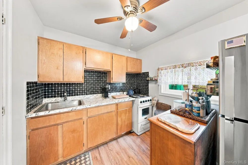 30 Beach Glen Spey, NY 12737