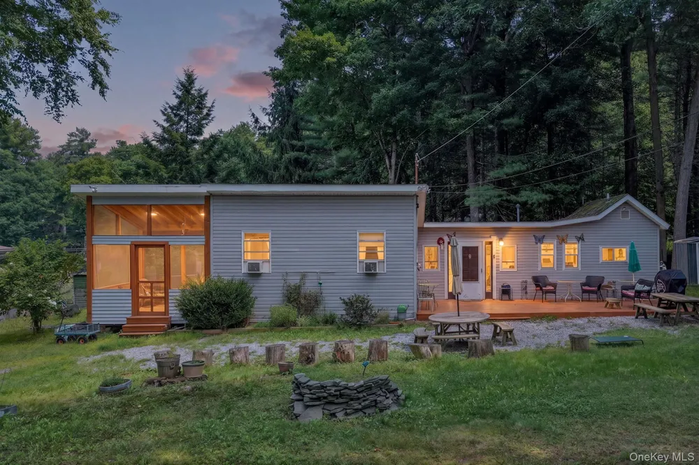 30 Beach Glen Spey, NY 12737