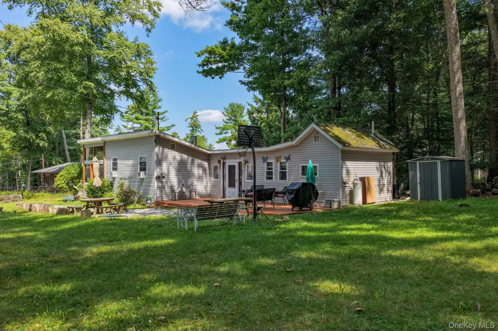 30 Beach Glen Spey, NY 12737