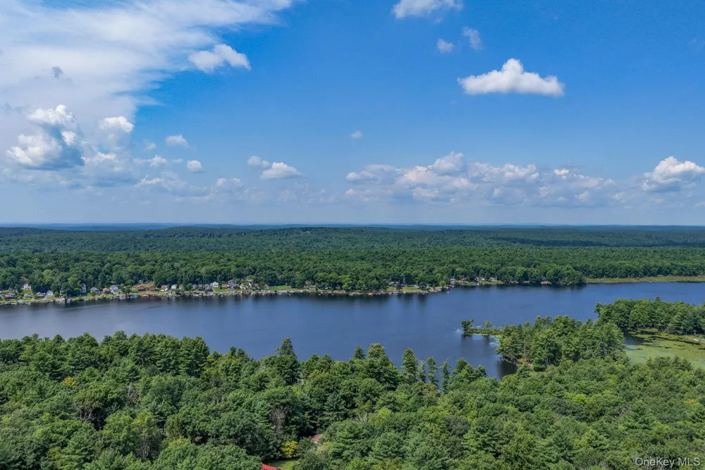 30 Beach Glen Spey, NY 12737