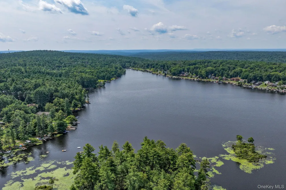 30 Beach Glen Spey, NY 12737