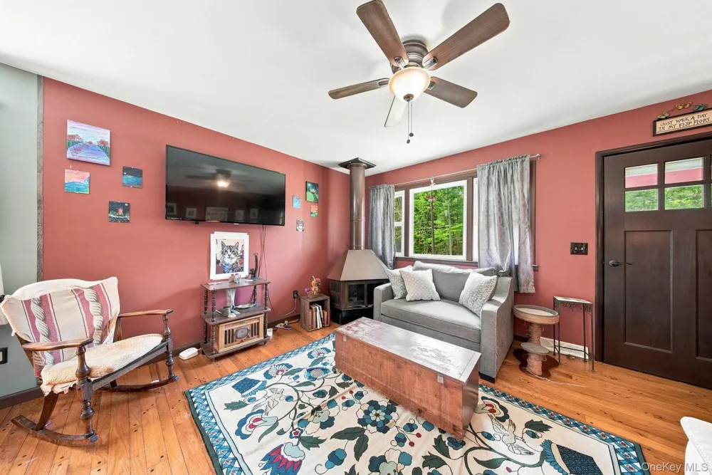 174 Taras Shevchenko Road Glen Spey, NY 12737
