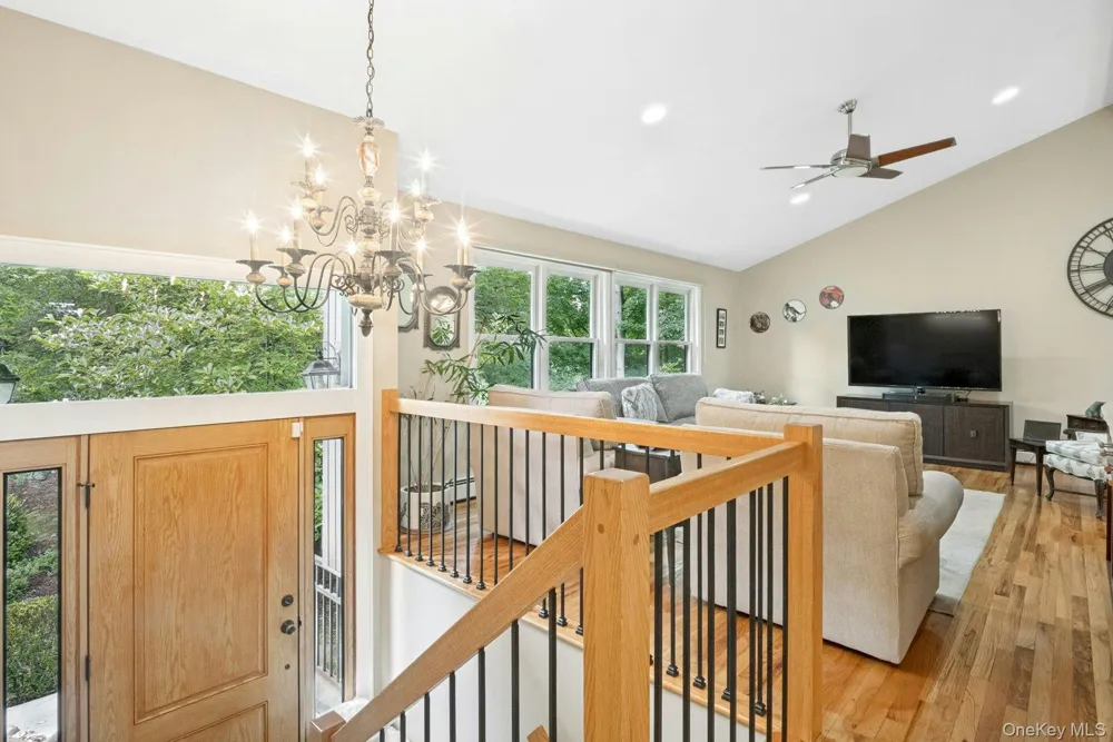 2 Lakeview Avenue W Cortlandt Manor, NY 10567