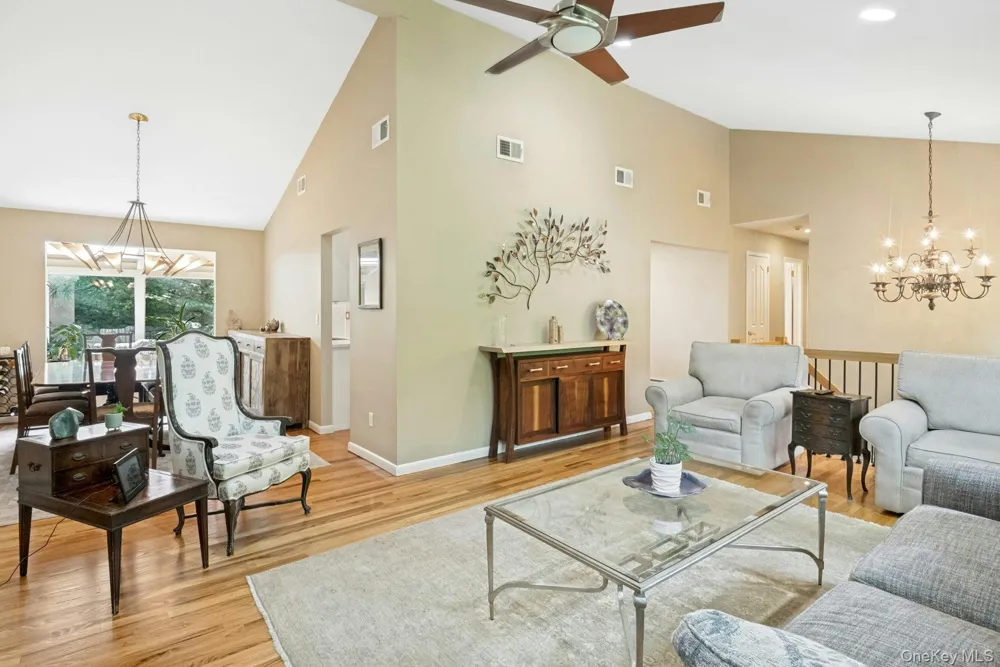 2 Lakeview Avenue W Cortlandt Manor, NY 10567