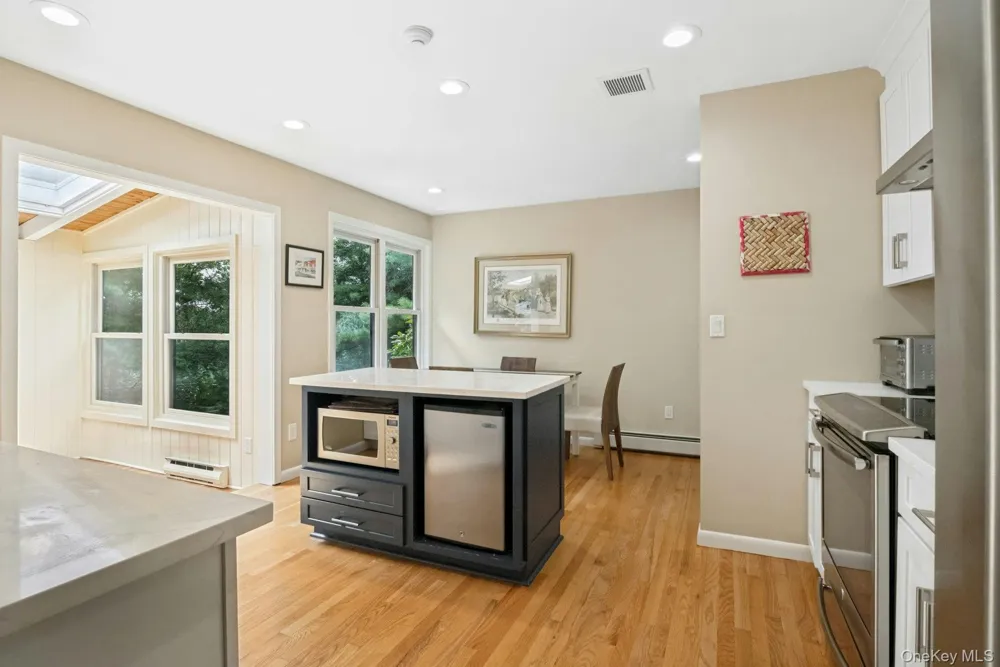 2 Lakeview Avenue W Cortlandt Manor, NY 10567