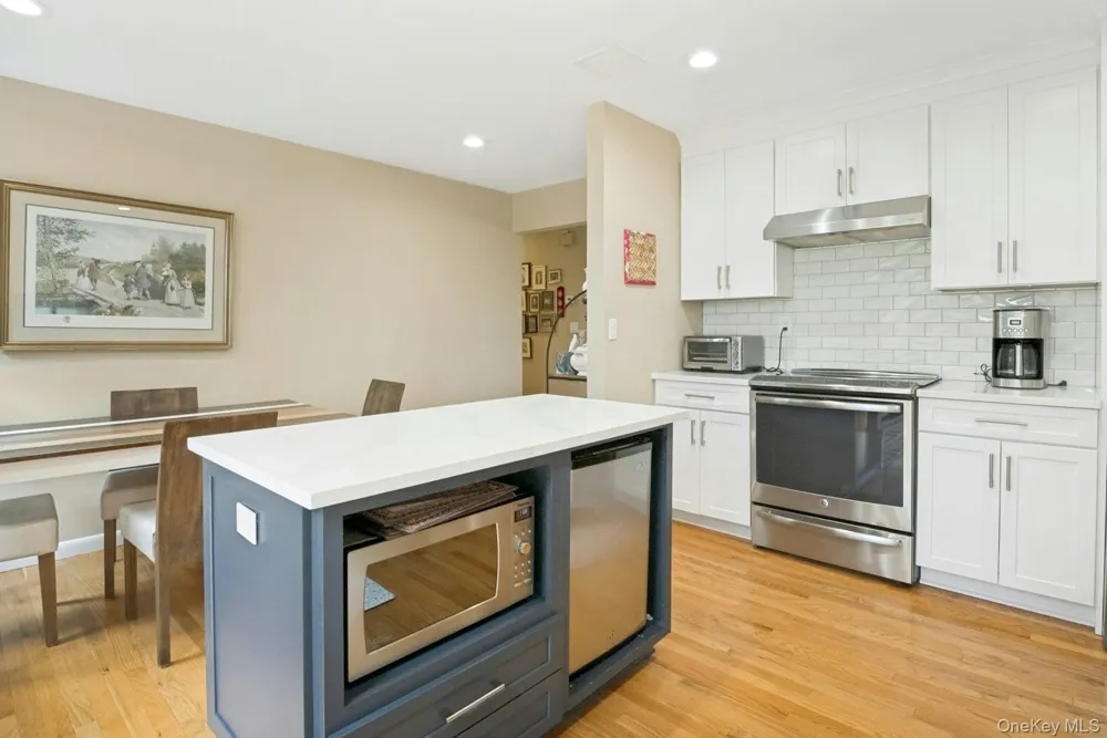 2 Lakeview Avenue W Cortlandt Manor, NY 10567