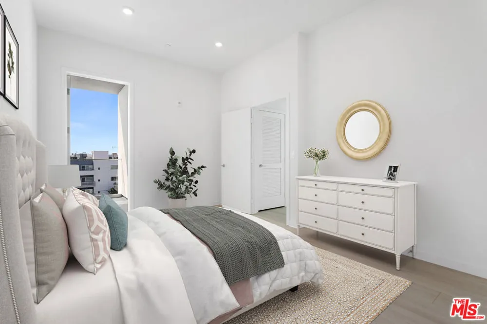 1650 Sawtelle Boulevard #209 Los Angeles, CA 90025