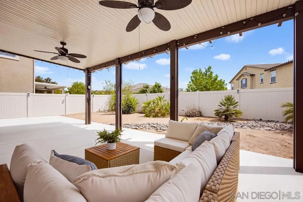 31217 Whistling Acres Dr Temecula, CA 92591