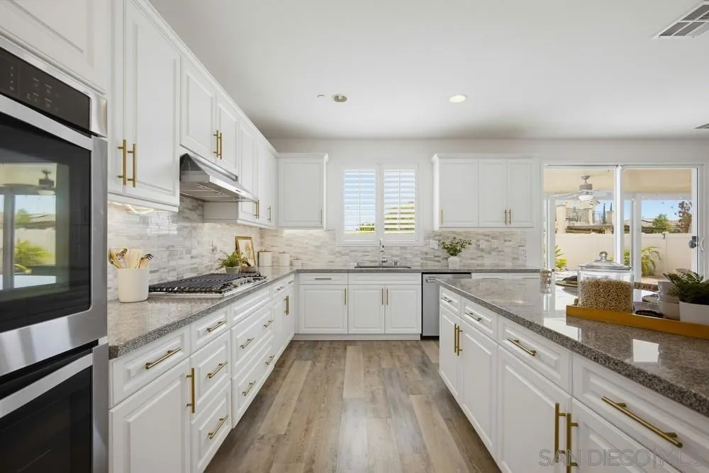 31217 Whistling Acres Dr Temecula, CA 92591