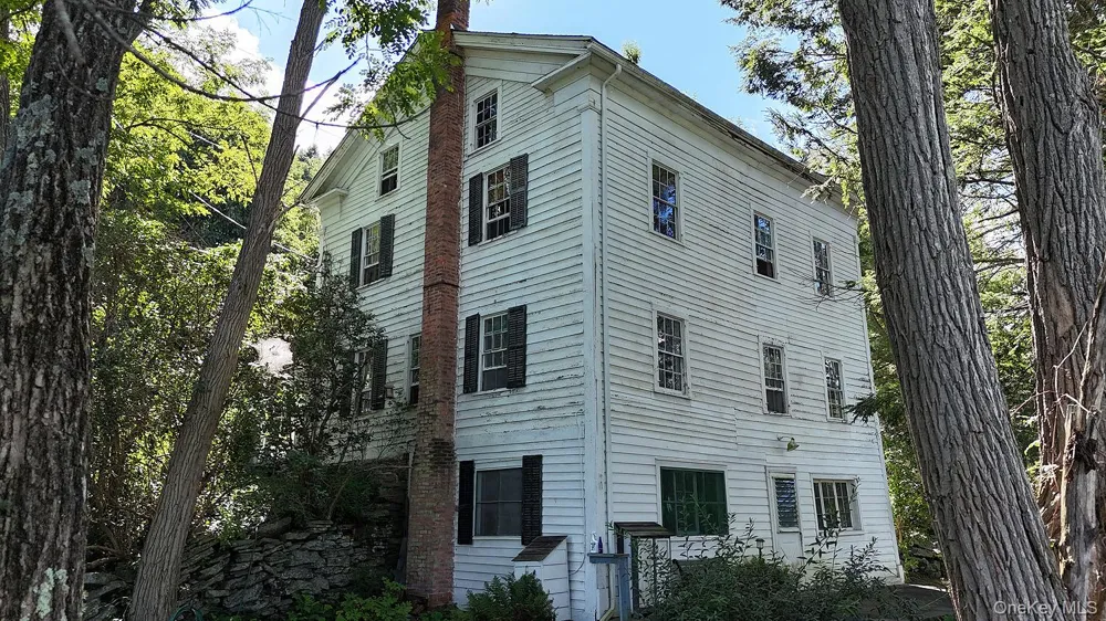 201 County Road 114 Cochecton, NY 12726