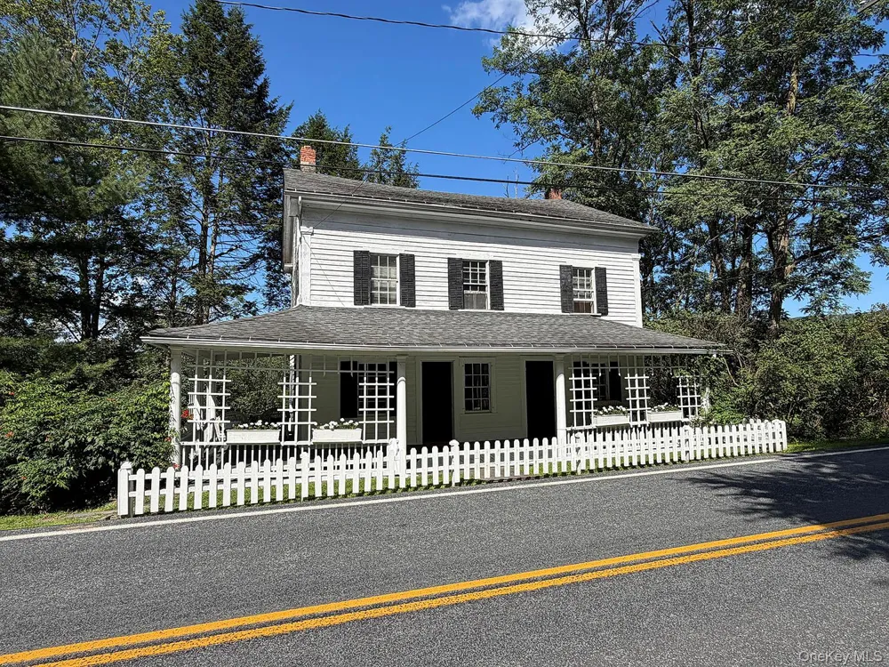 201 County Road 114 Cochecton, NY 12726