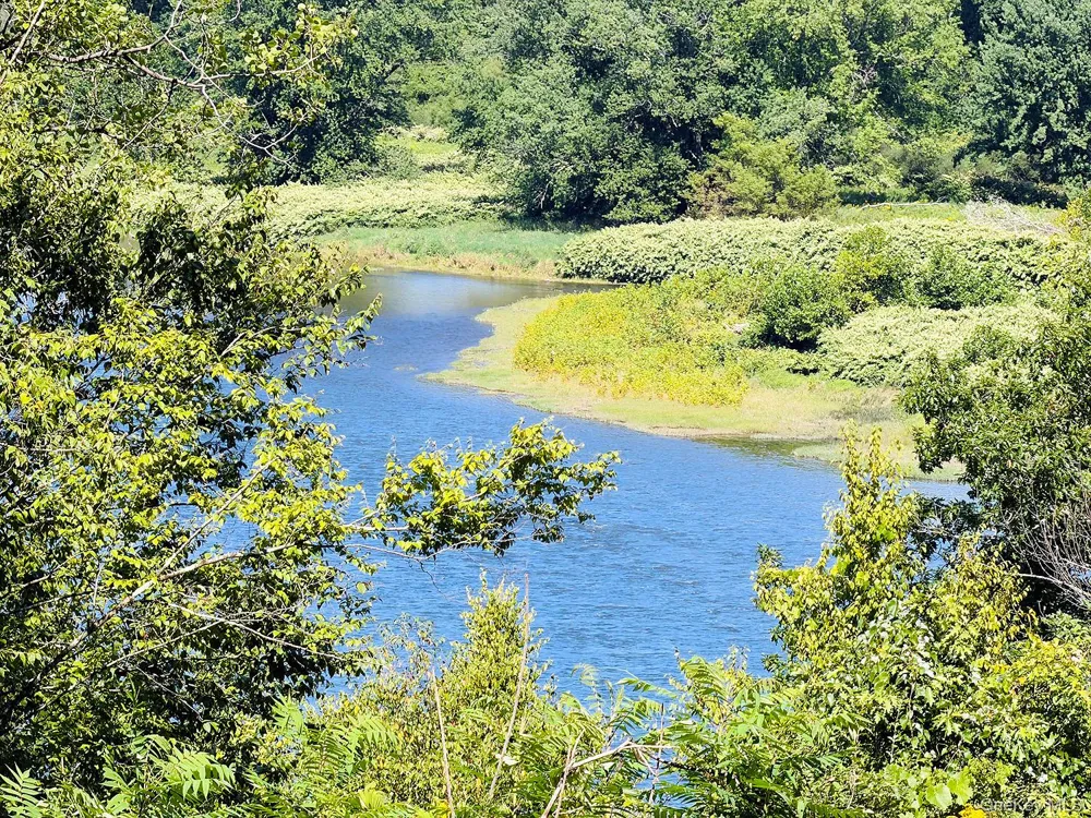 201 County Road 114 Cochecton, NY 12726