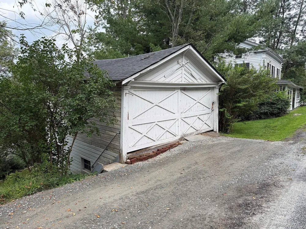 201 County Road 114 Cochecton, NY 12726