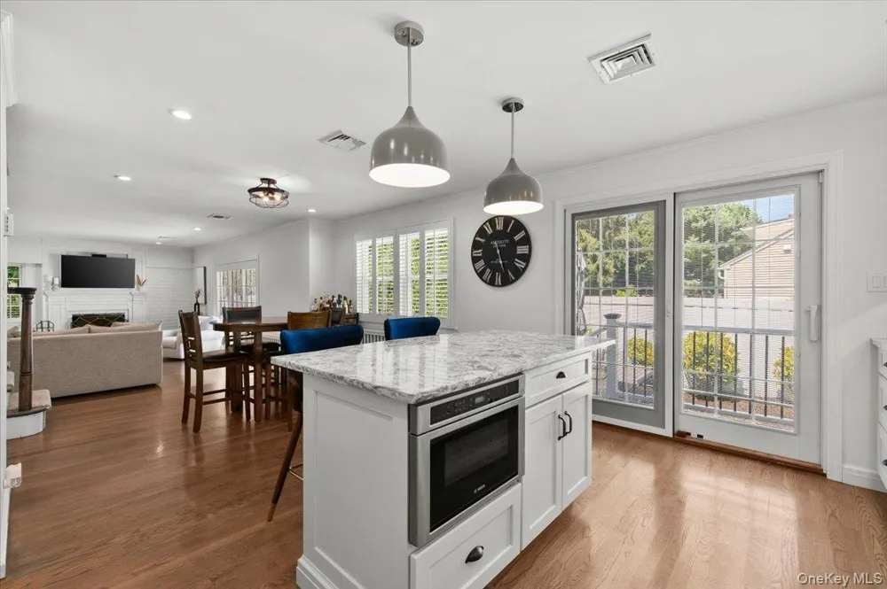 39 Marie Drive Huntington, NY 11743