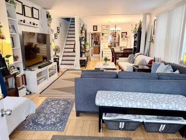 107-11 114th Street Richmond Hill S., NY 11419
