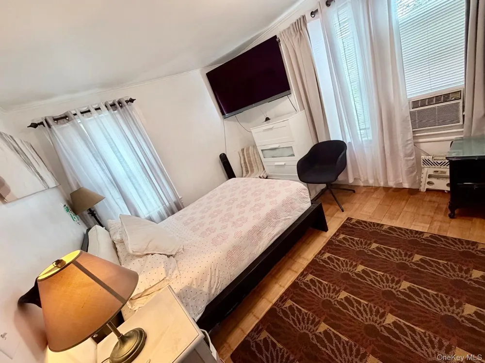 107-11 114th Street Richmond Hill S., NY 11419