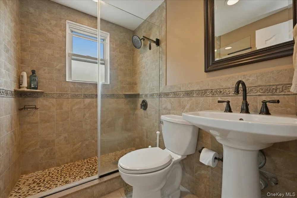 2977 Grand Boulevard Baldwin, NY 11510