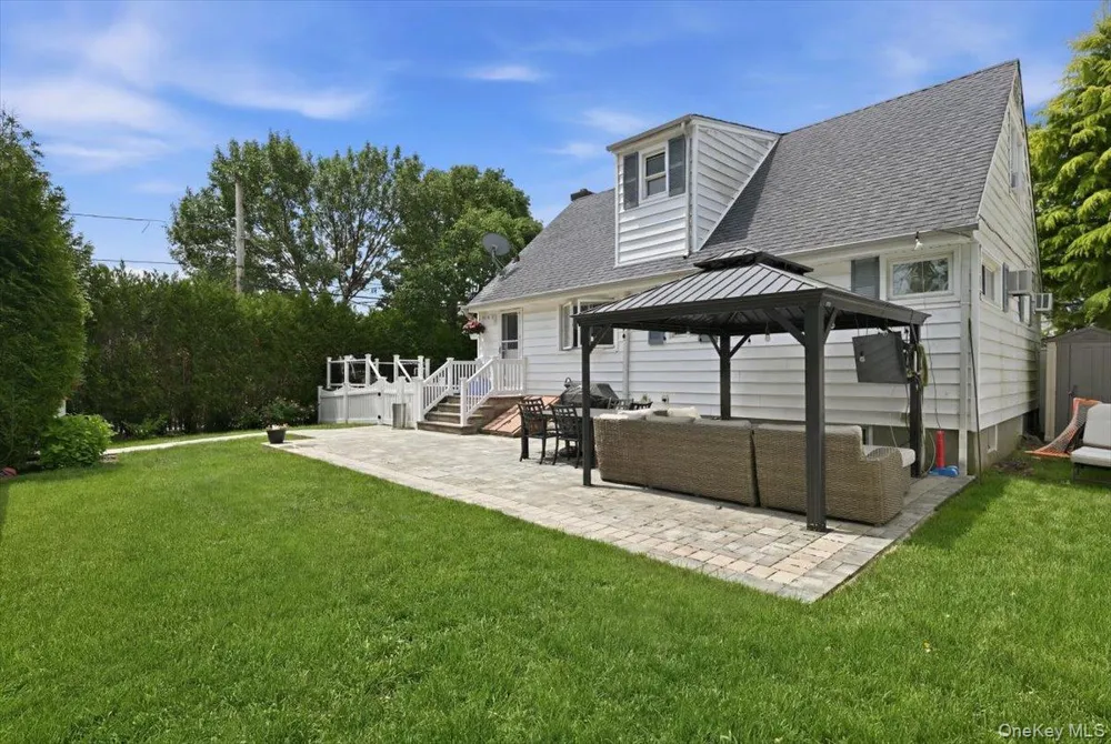 2977 Grand Boulevard Baldwin, NY 11510