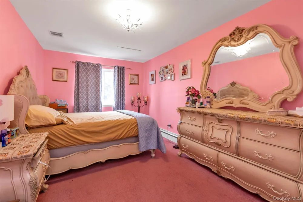 433 Atlantic Avenue Freeport, NY 11520