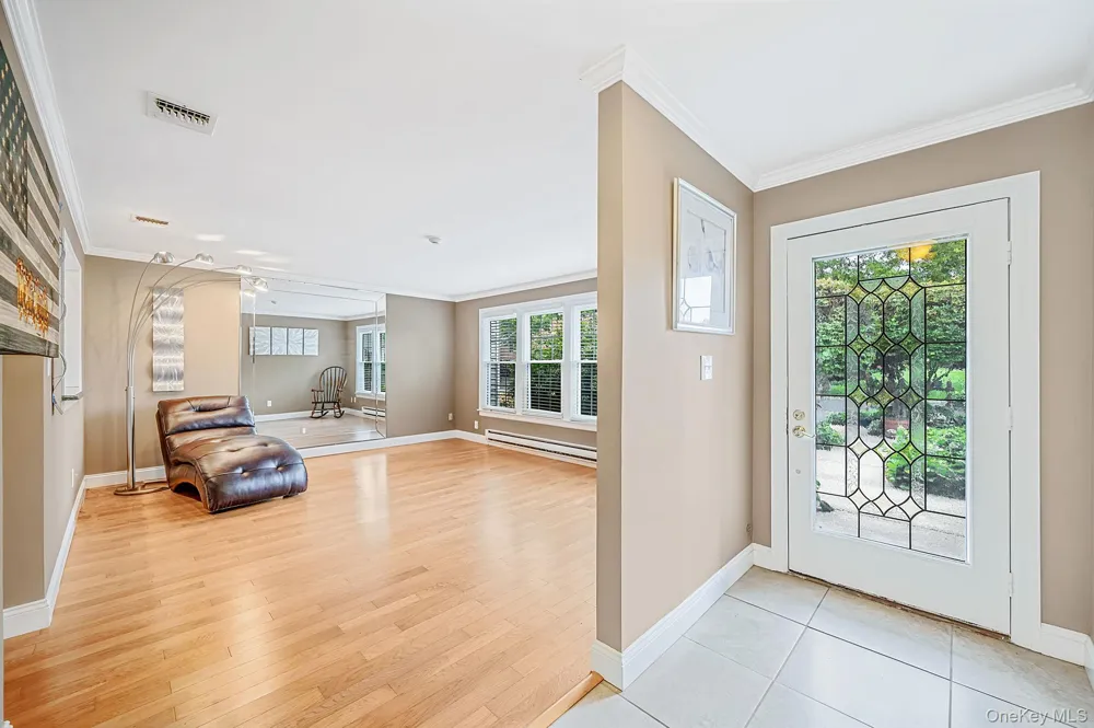 89 Hearthside Drive Mount Sinai, NY 11766