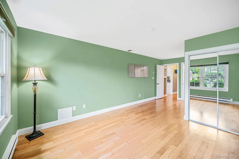 89 Hearthside Drive Mount Sinai, NY 11766