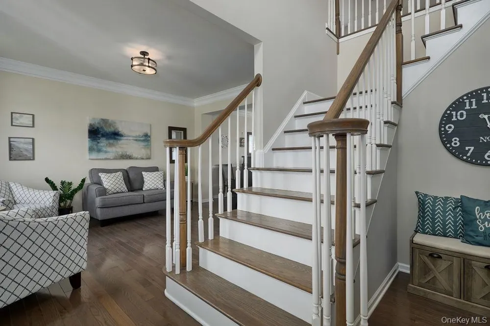 36 Tompkins Lane Hopewell Junction, NY 12533
