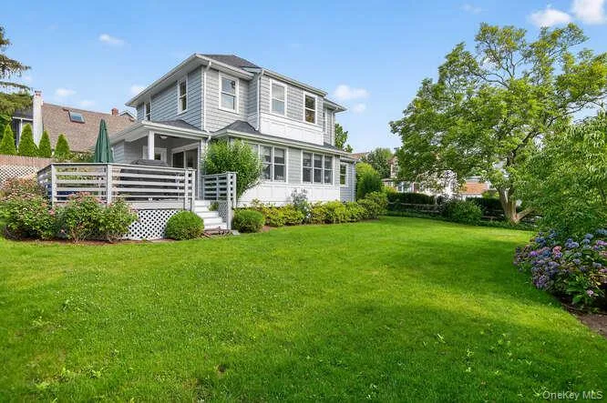 25 Soundview Avenue Locust Valley, NY 11560