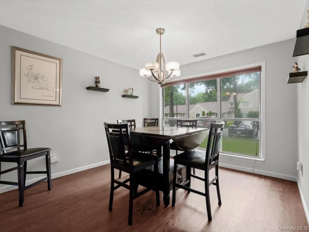 112 Dari Drive Holbrook, NY 11741